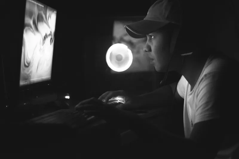 Where Everybody Knows Your Gamertag: The Quiet Rise of the 2 AM Lobby